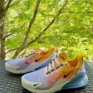 Nike Air Max 270 Gradient University Gold 🌈Womens Size US10